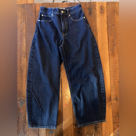 Everlane the way high curve jeans size 27R Barrel leg EUC - Picture 6 of 7